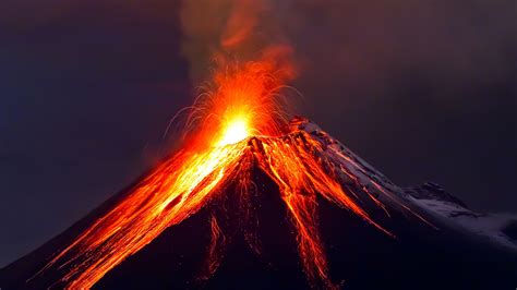 gunung api tertinggi di dunia terdapat di benua  1